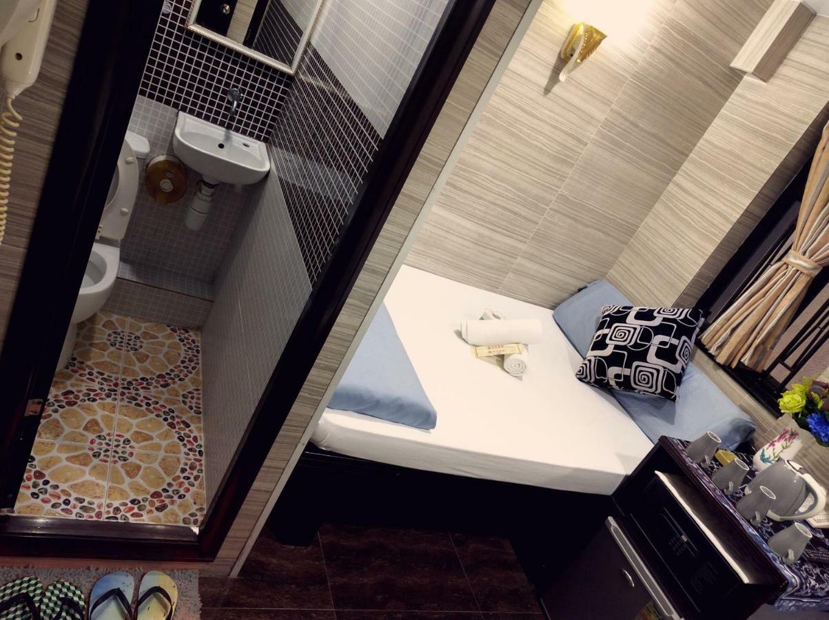 Hostel 16 Paris Guest House Block E Reception 10Th Floor Hong Kong Ngoại thất bức ảnh