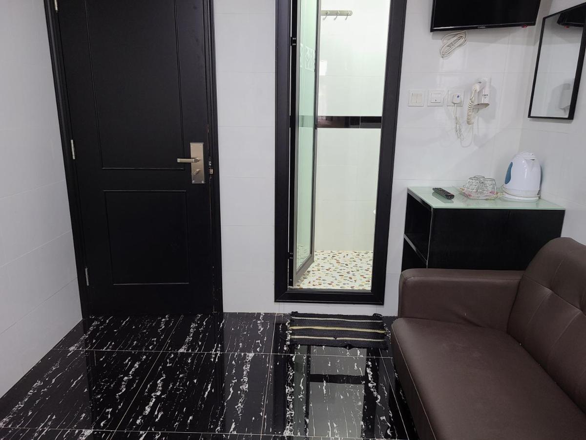 Hostel 16 Paris Guest House Block E Reception 10Th Floor Hong Kong Ngoại thất bức ảnh