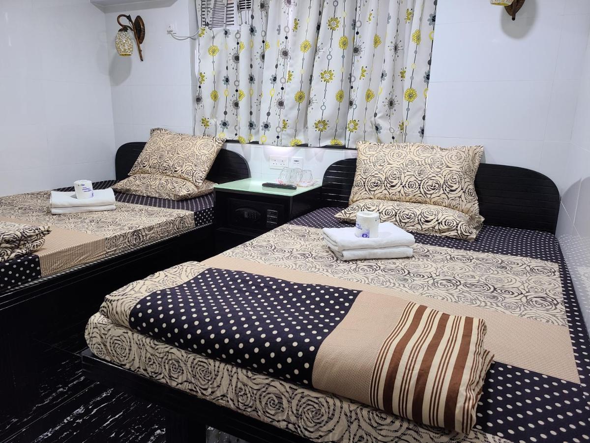 Hostel 16 Paris Guest House Block E Reception 10Th Floor Hong Kong Ngoại thất bức ảnh