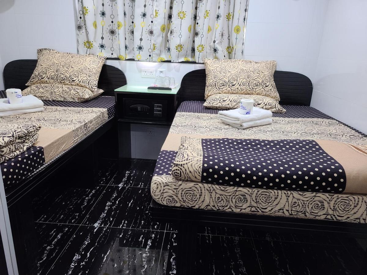 Hostel 16 Paris Guest House Block E Reception 10Th Floor Hong Kong Ngoại thất bức ảnh
